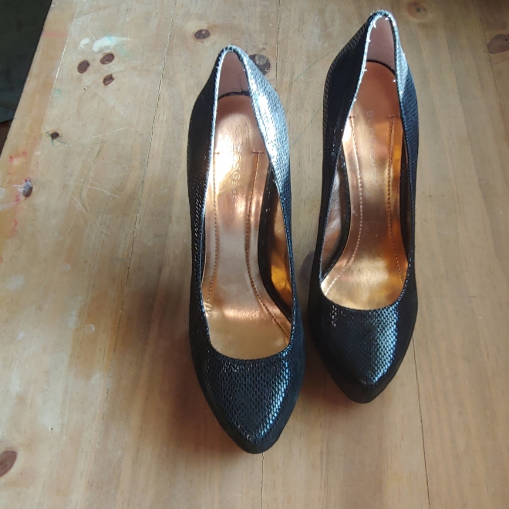 Leather platform pumps